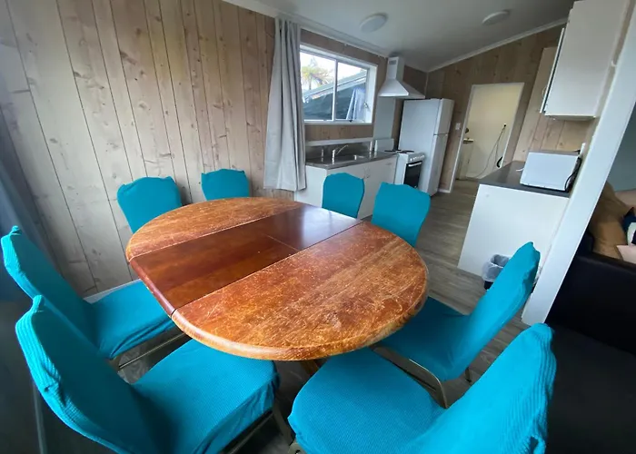 3 Bedroom House, 95 Aquirus Drive, Ferienhaus *